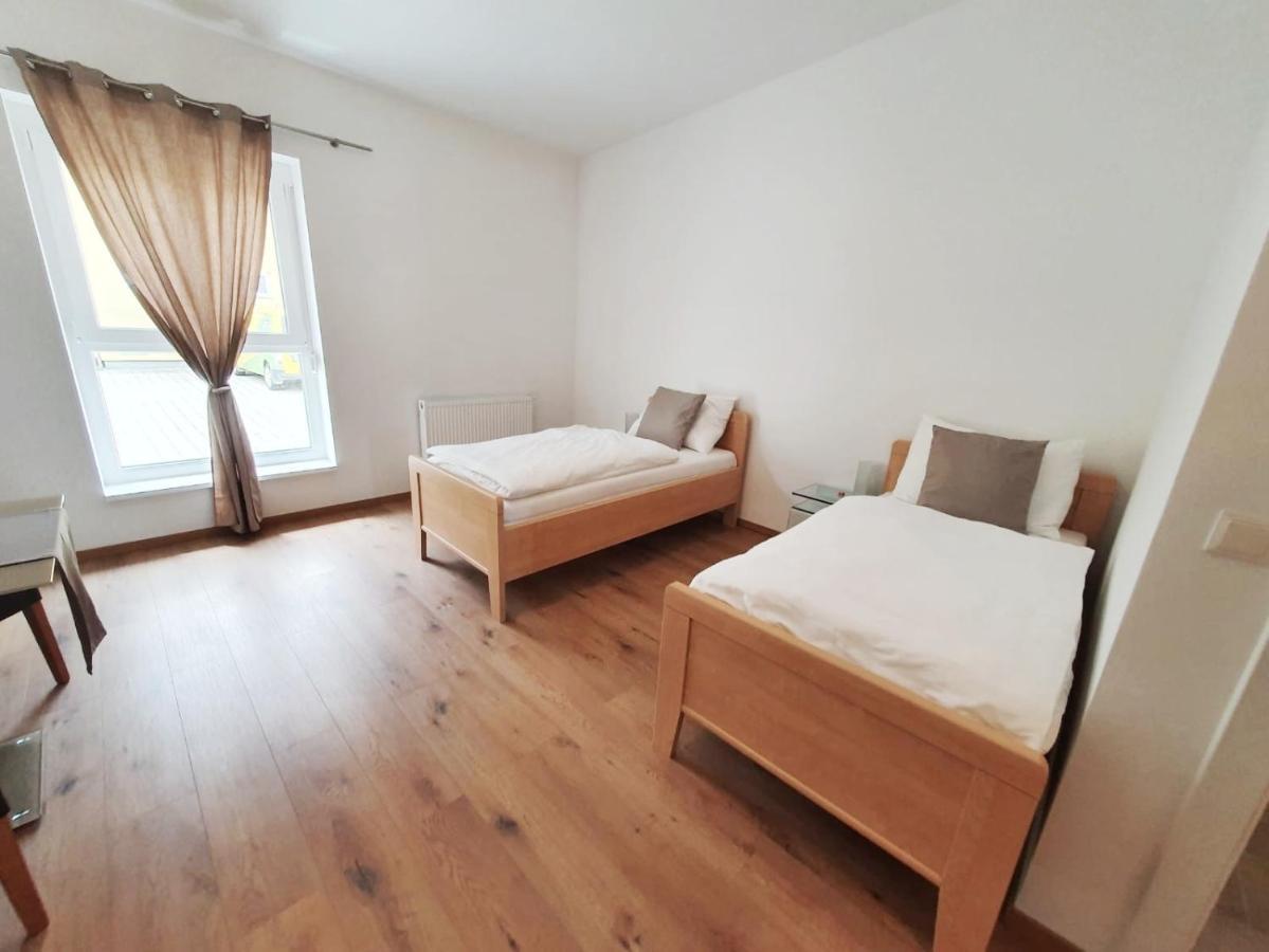Gaestezimmer Oedenburgerstrasse Pottsching ภายนอก รูปภาพ